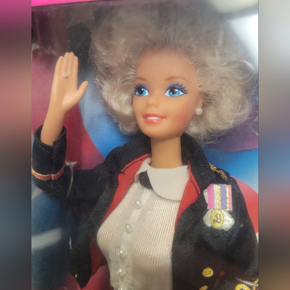 1989 Limited Edition Army Barbie Mattel American Beauties  UNOPENED